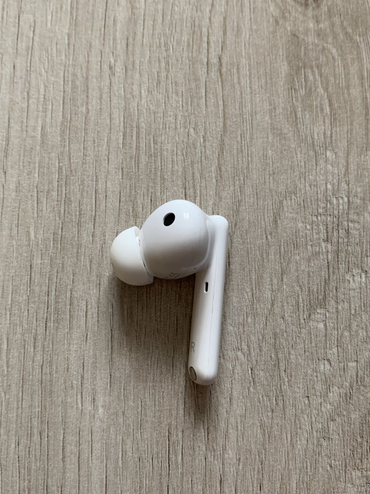 Huawei Freebuds 4i prawa słuchawka biała