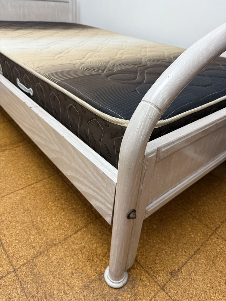 Cama de solteiro + estrado + colchão