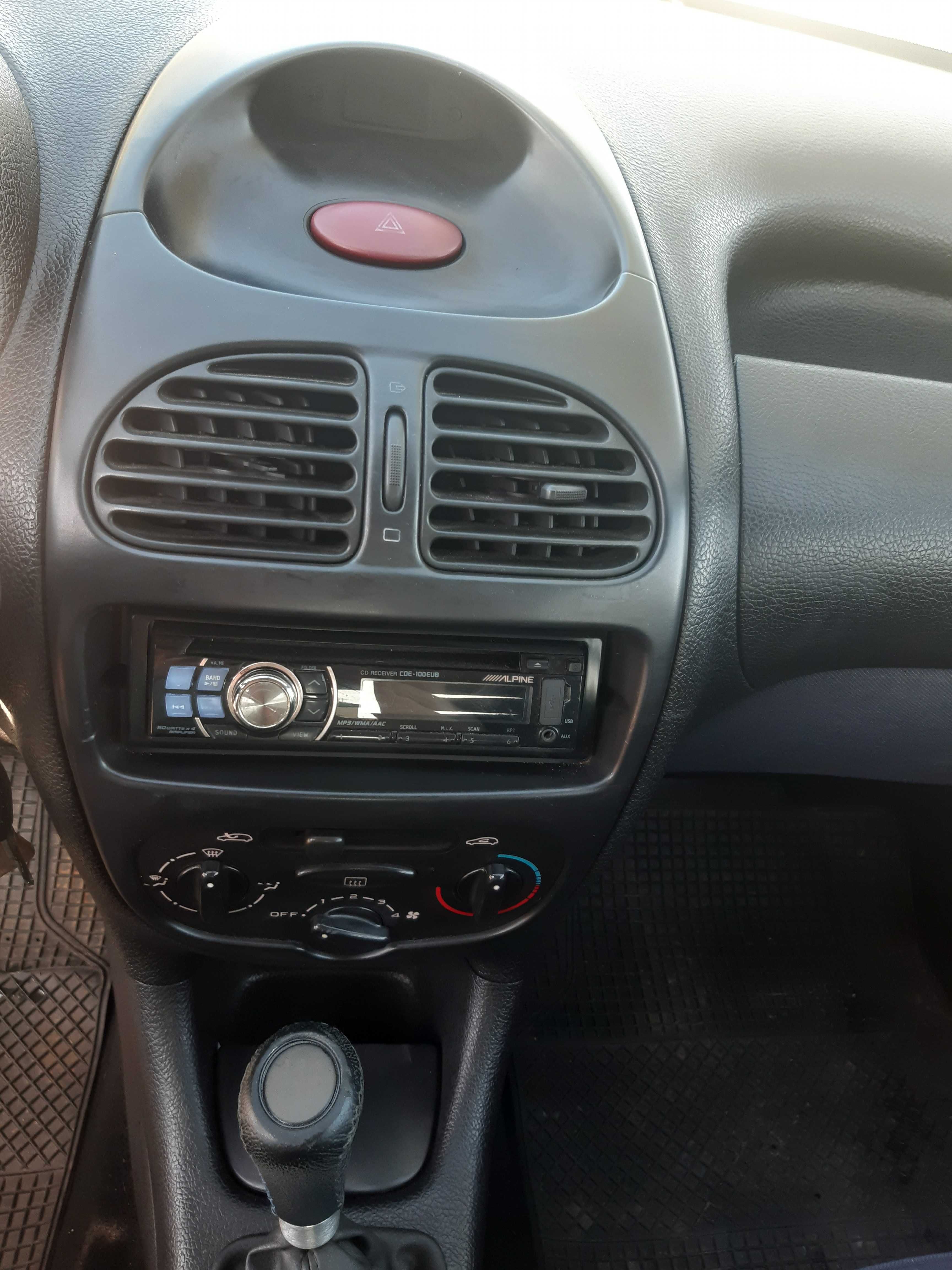 Peugeot 206 de 1999