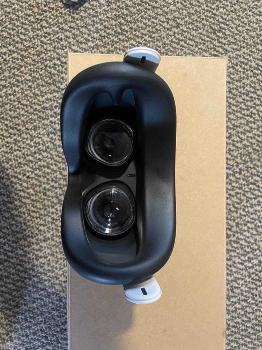 Окуляри віртуальної реальності Meta Oculus Quest 2 128 Gb