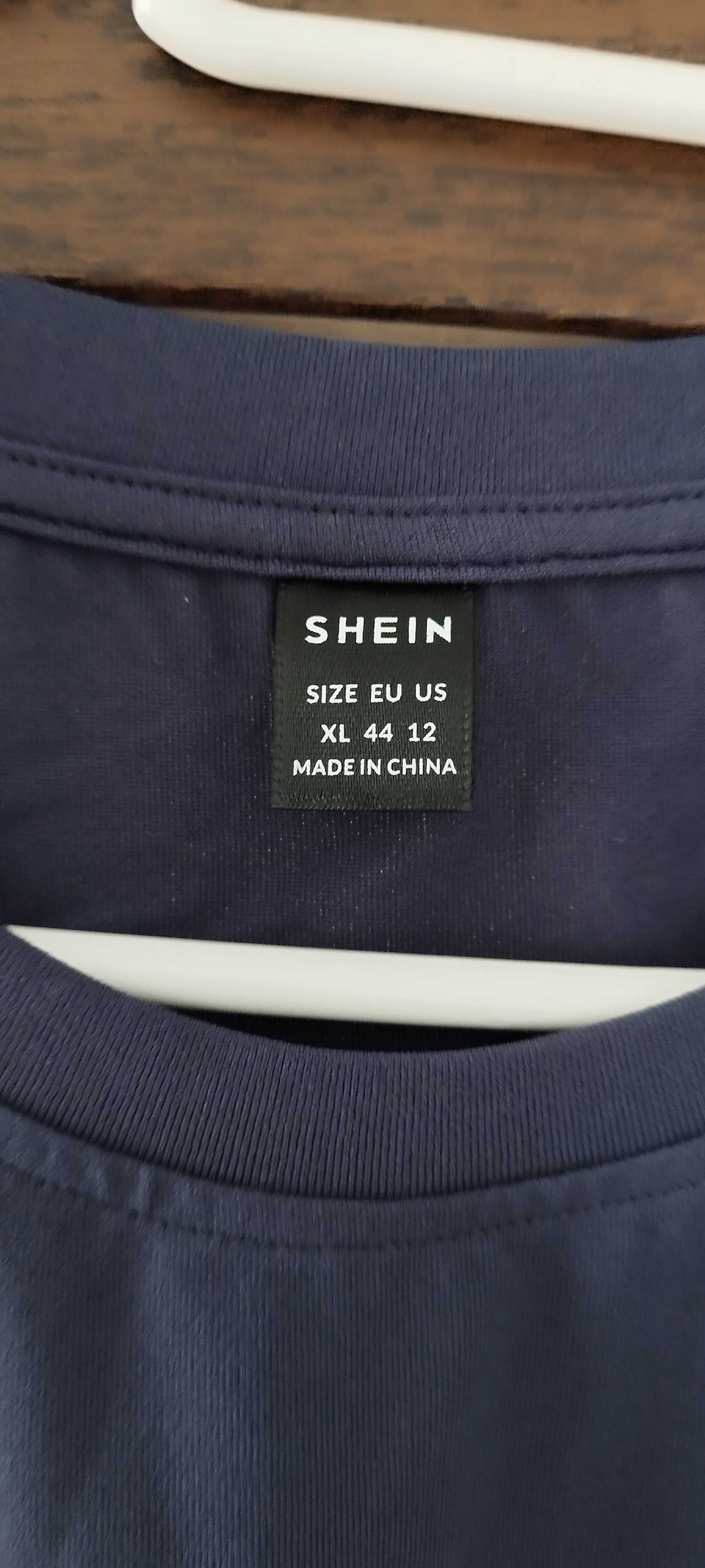 T-shirt cekiny Shein XL