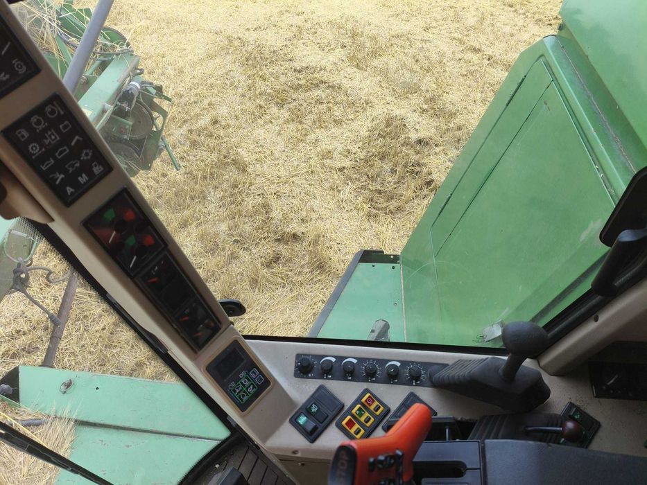 Kombajn Zbożowy John Deere 2264 ( 2064,2264,2066,2266)