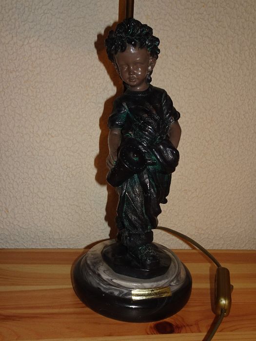 LAMPA Stojąca z PORTUGALII 58cm z ALABASTRU z Figurką Chłopca, Wrocław