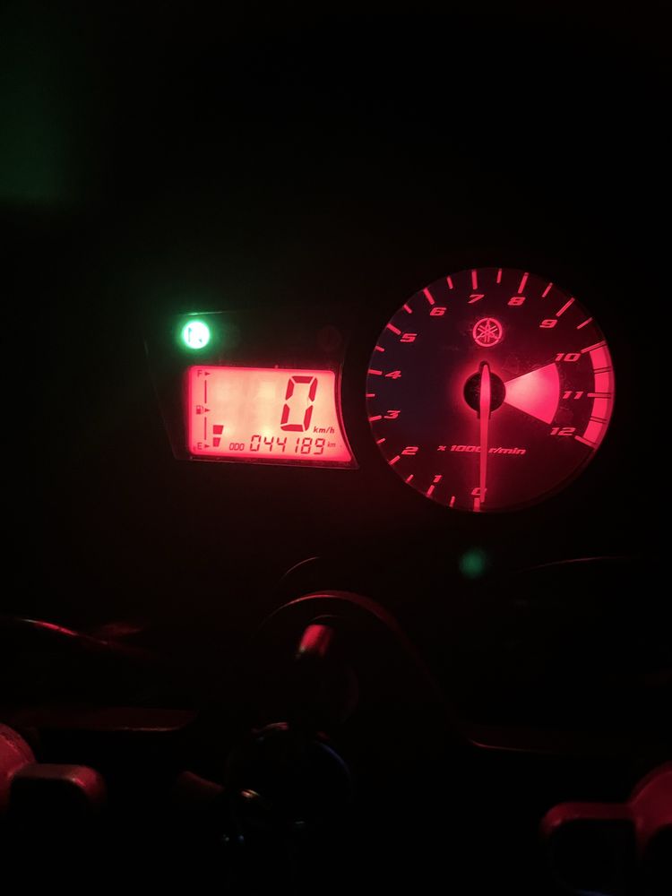 Yamaha YZF R125 08r