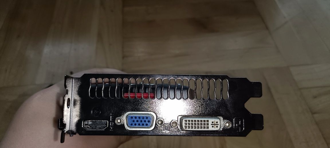 Karta graficzna GTX 550 ti