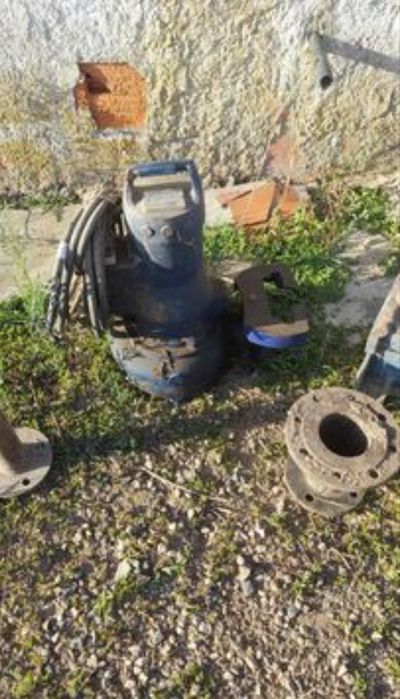 Bomba de água trifásica