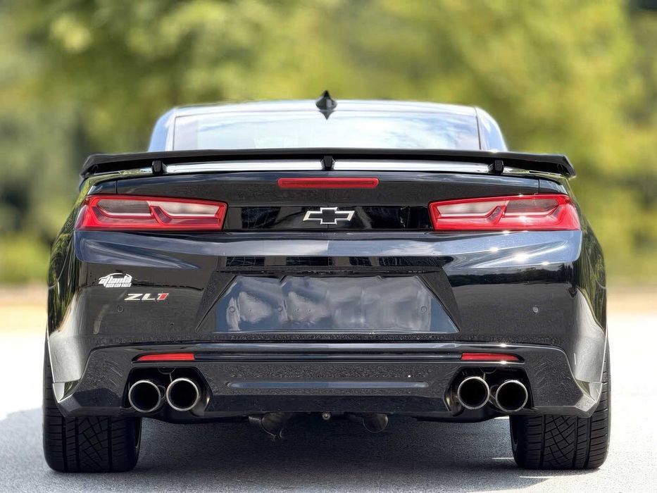 Chevrolet Camaro ZL1 Coupe      2018