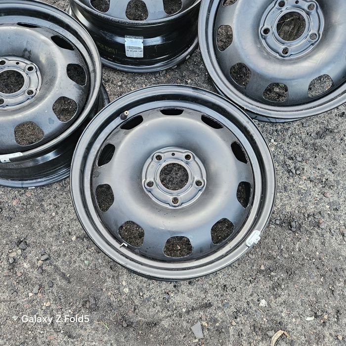 Felgi 16 Dacia Duster 5x114,3 ET50 Oryginalne