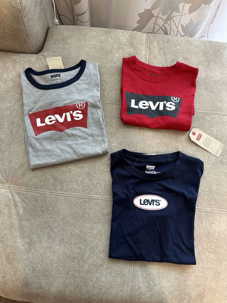 Футболки Levis на хлопчика і дівчинку 12-15 років