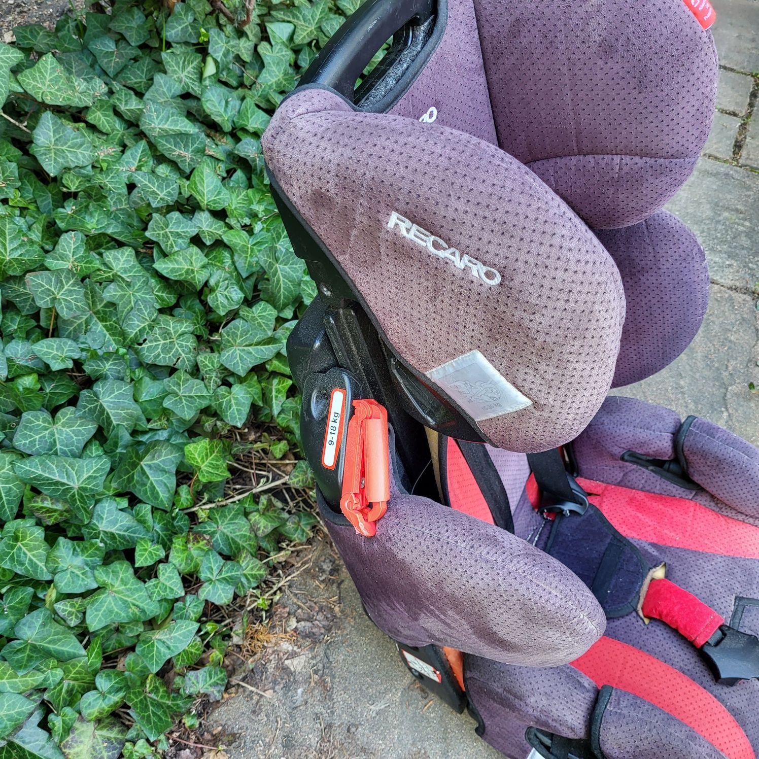 Fotelik samochodowy RECARO 9-18kg