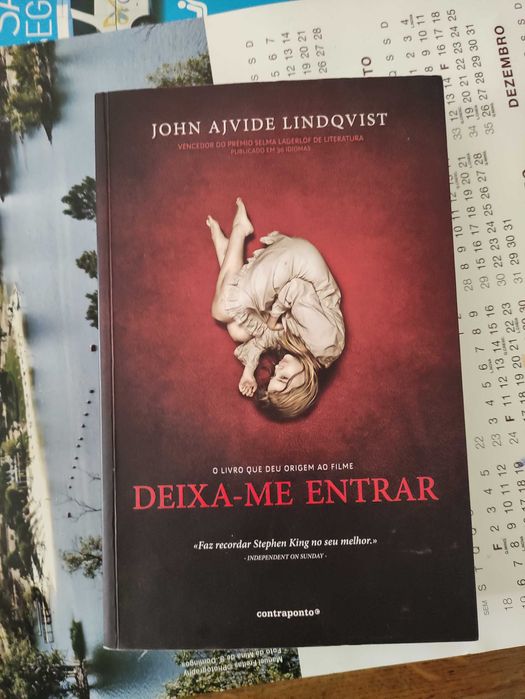 Livro Deixa-me entrar
