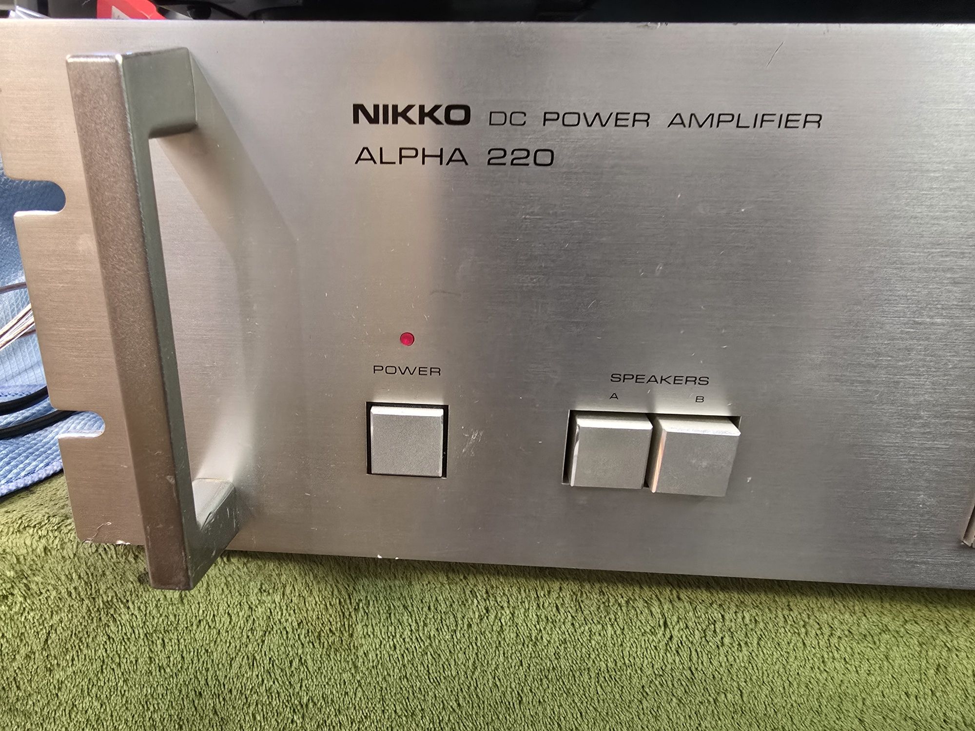 NIKKO ALPHA 220 końcówka mocy vintage 2 x 120W 8 Ohm.