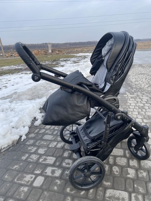 Коляска 2в1 Junama Space чорна