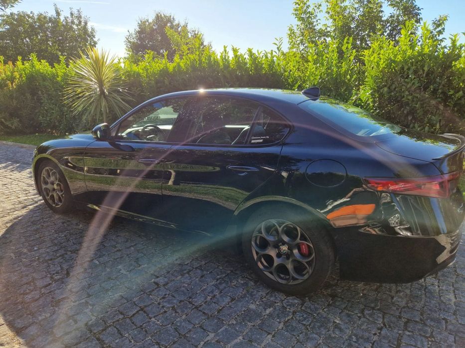Alfa Romeo Giulia 2.2JTDM  180cv