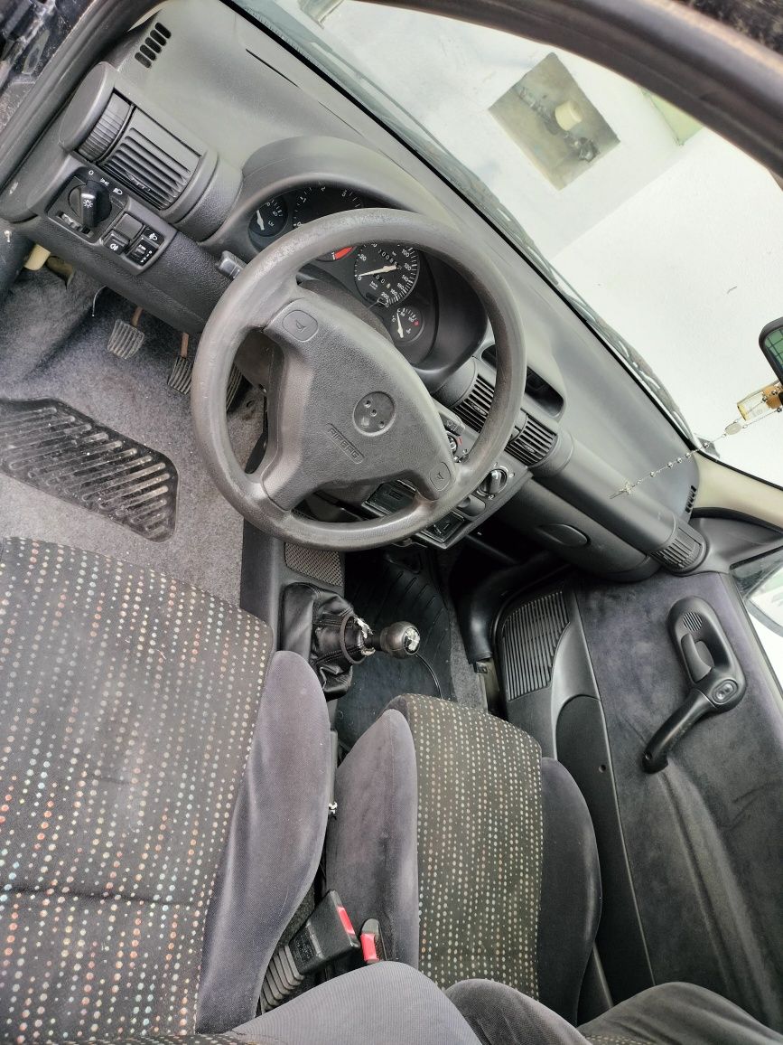 Corsa B 1.5 TD Sport