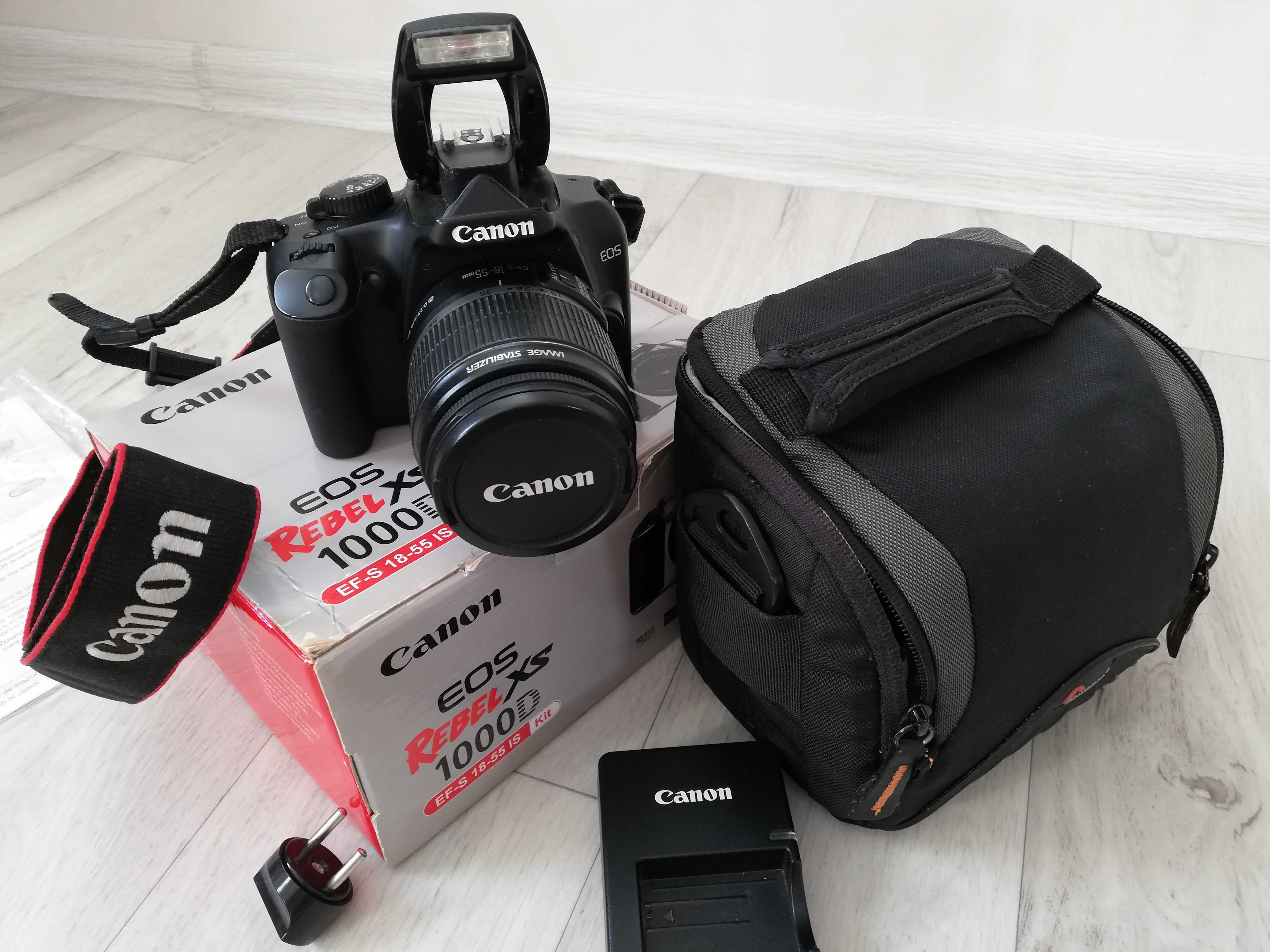 Фотоапарат Canon EOS 1000D (Rabel XS) EF 18-55 IS KIT+сумка.