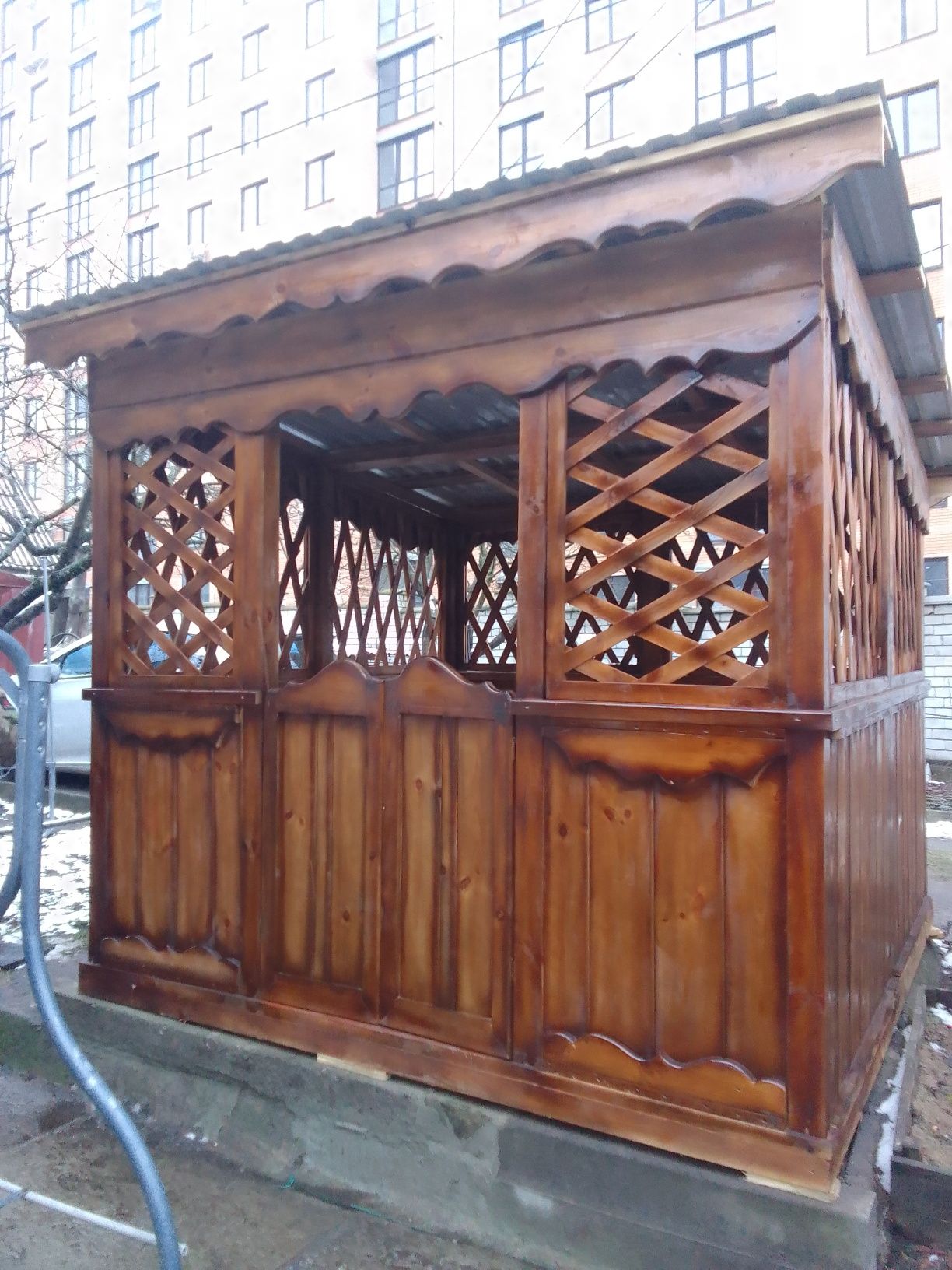 Альтанки,качелі, беседкі