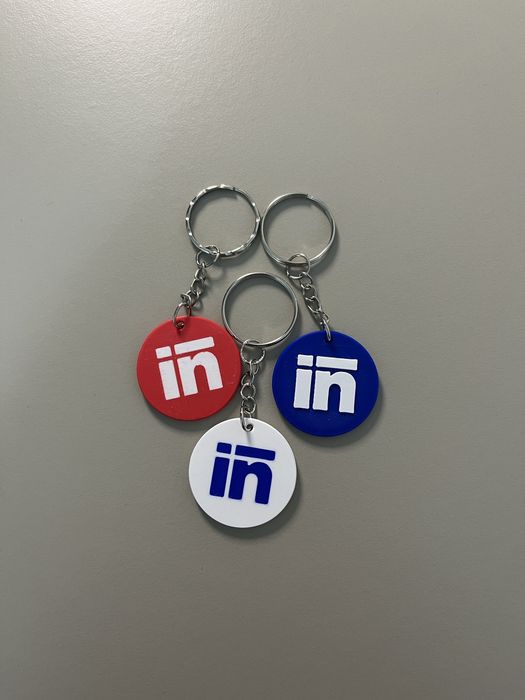 Kustomowy NFC brelok z logo oraz linkiem | Druk 3D, eco PLA