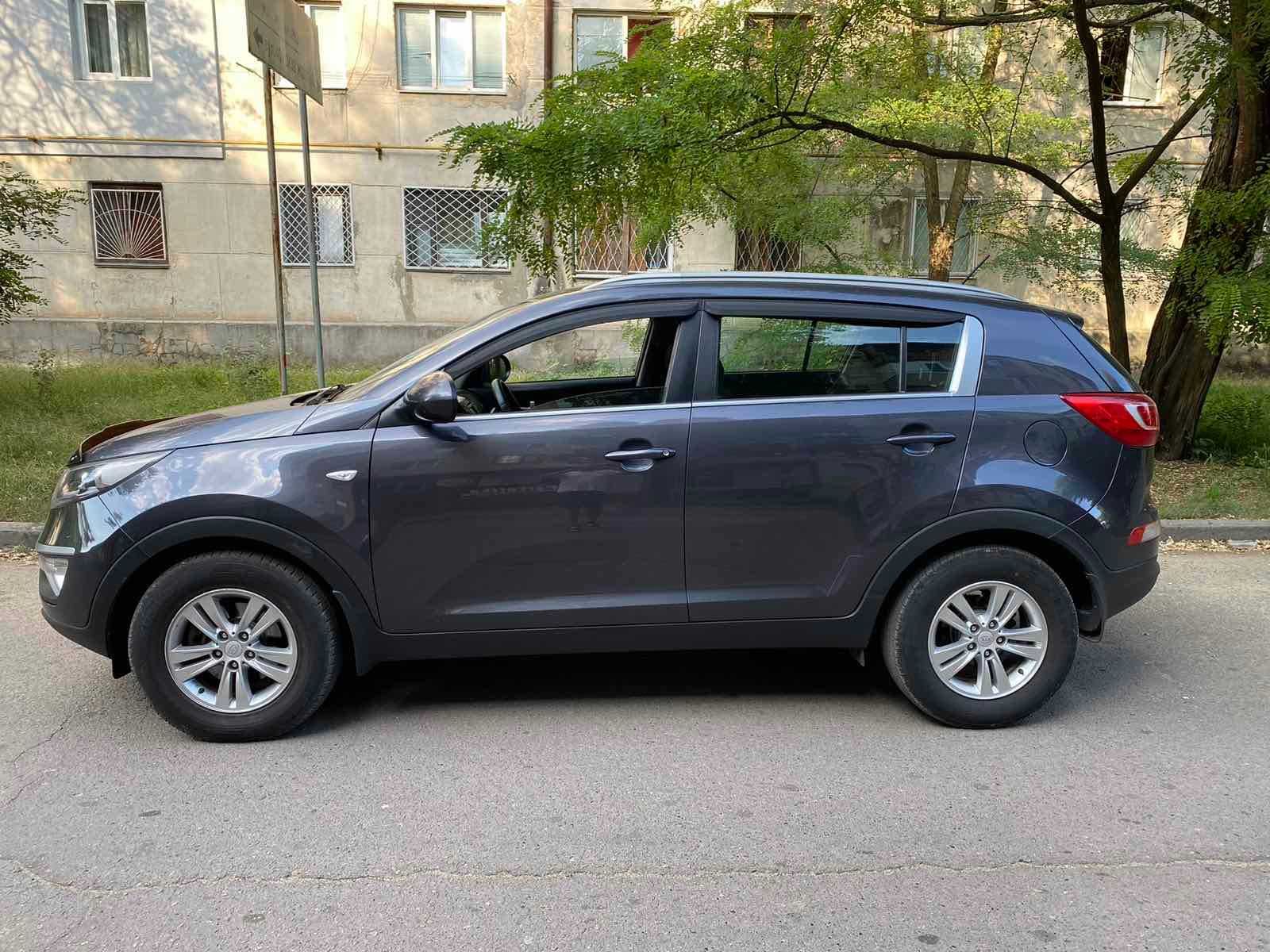 Kia Sportage 1.7 crdi кпп 6 офіціал з салону не бита не кршена гарстан