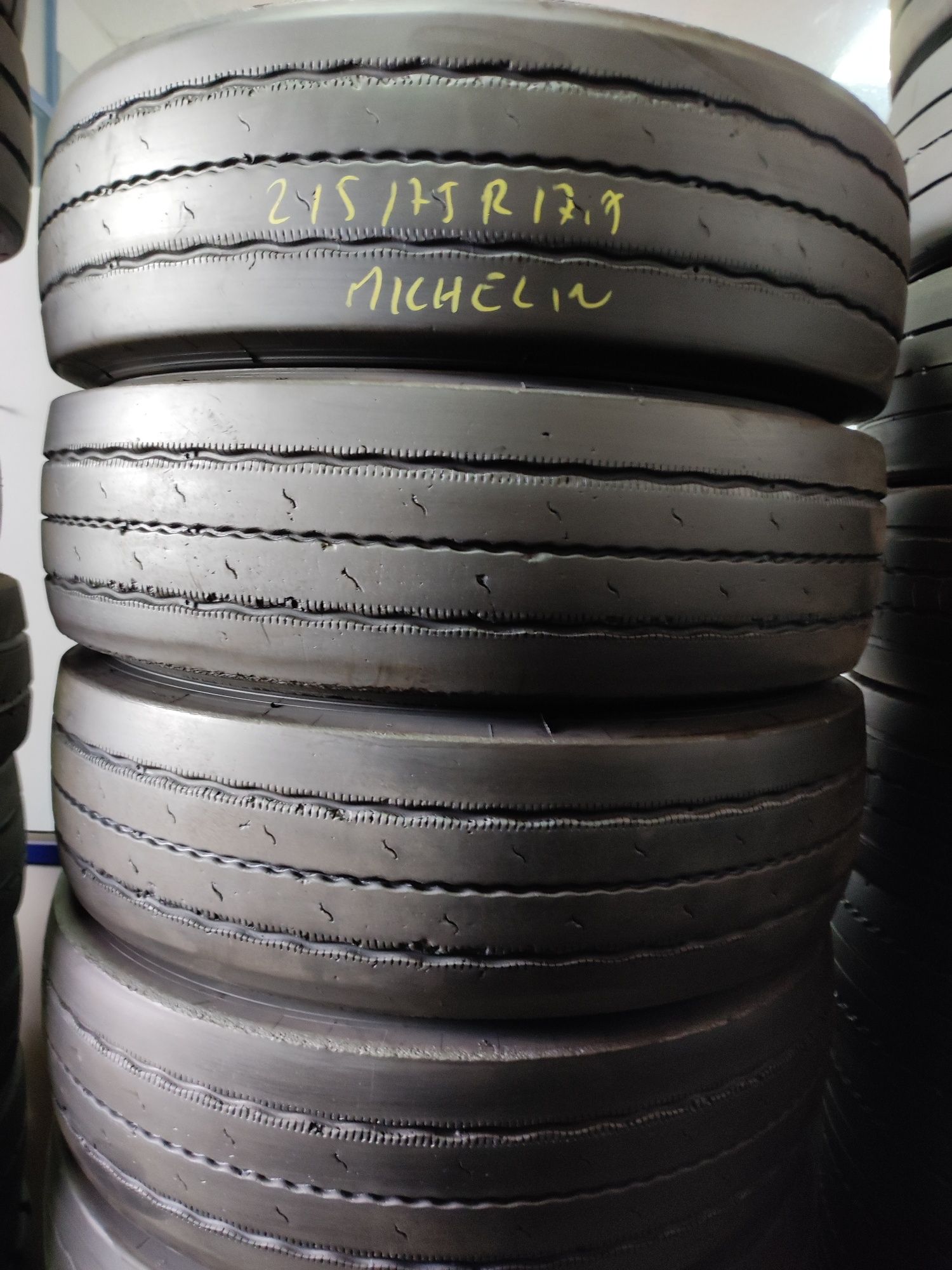 215/75R17,5 usados Michelin índice de carga maximo