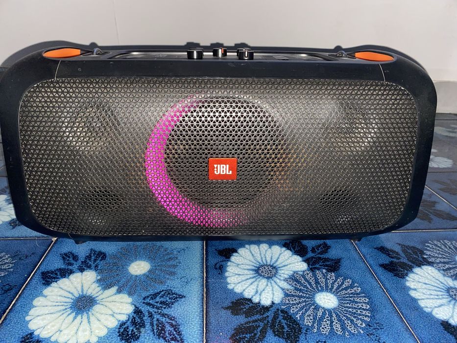 JBL Party Box On The Go
