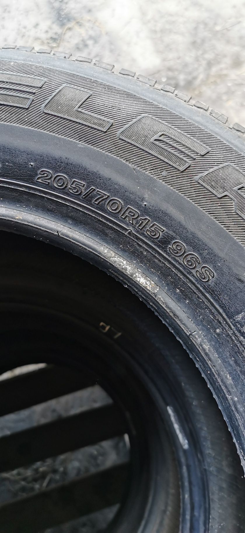 4xopona do 4x4  Bridgestone Dueler H /T 205/70/15 Vitara