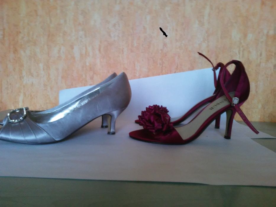 buty szpilki niskie- satyna- bal, wesele, Sylwester