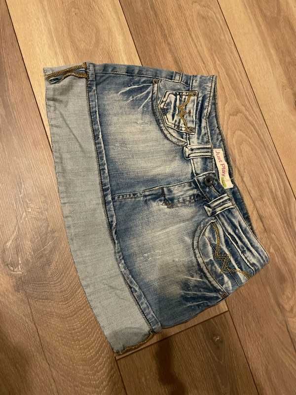 Spodnica jeansowa mini 30 s m damska jeans
Szer 35 dl 29