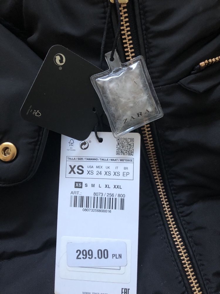 Czarna puchowa kurtka Zara XS