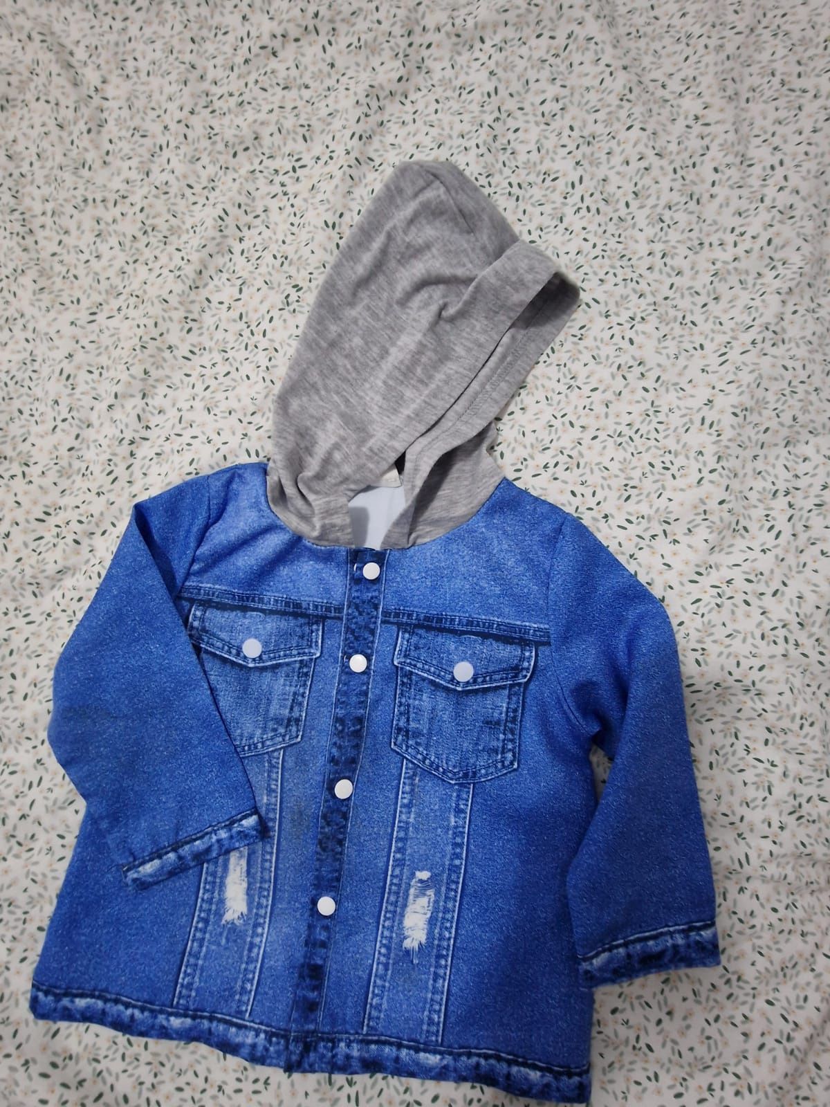 Vendo roupa de bebé menino ou unissex