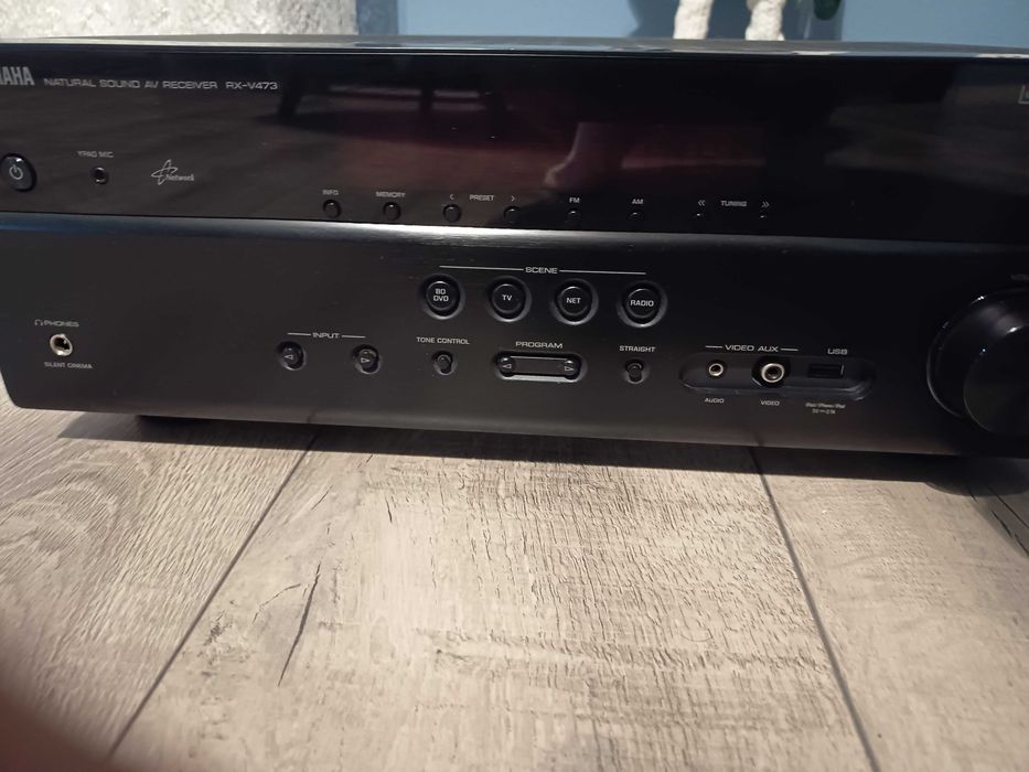 Amplituner Yamaha RX V473 z pilotem
