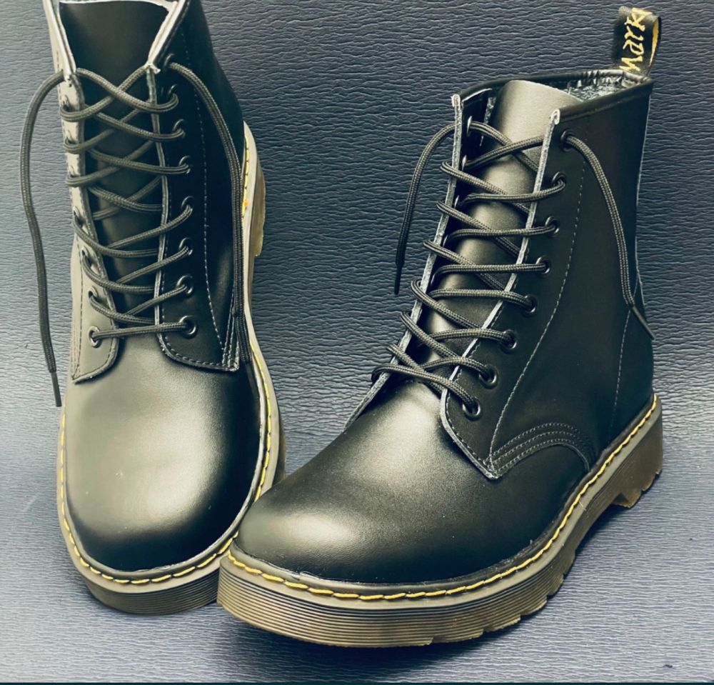 Glany botki traperki timberki kozaczki workery emo goth martensy