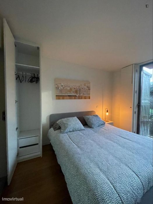 Estúdio - localizado em Paranhos Porto