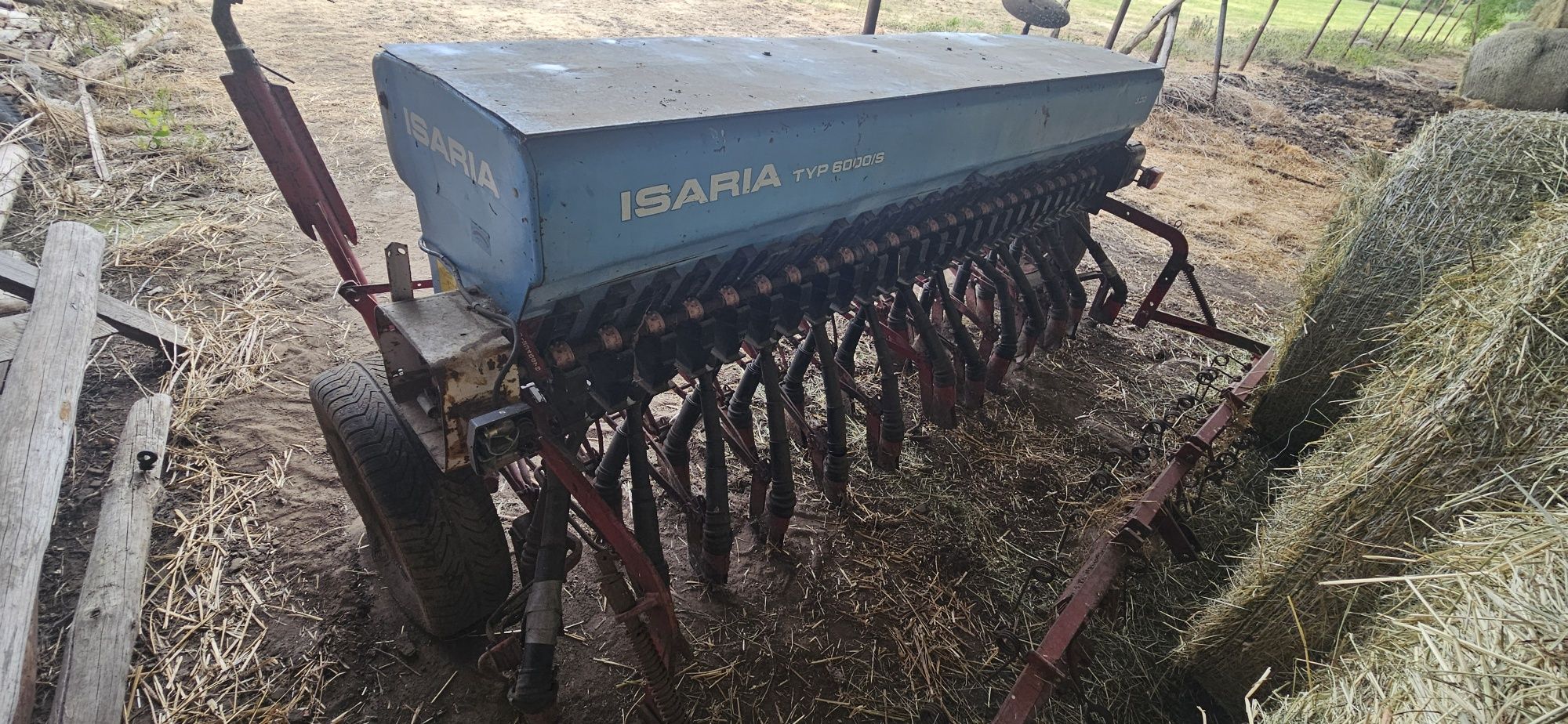 Siewnik 3,0m  ISARIA TYP 6000/S