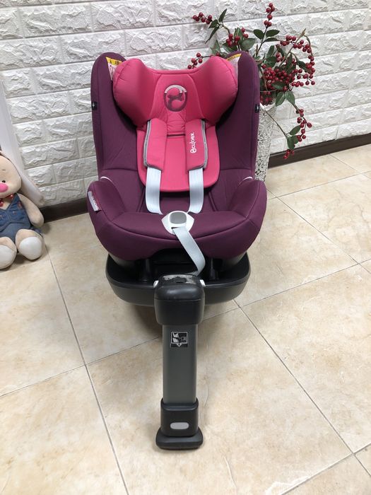 Автокрісло Cybex Sirona M2 I-Size 360 Група 0/+1 (0-18 кг) сайбекс