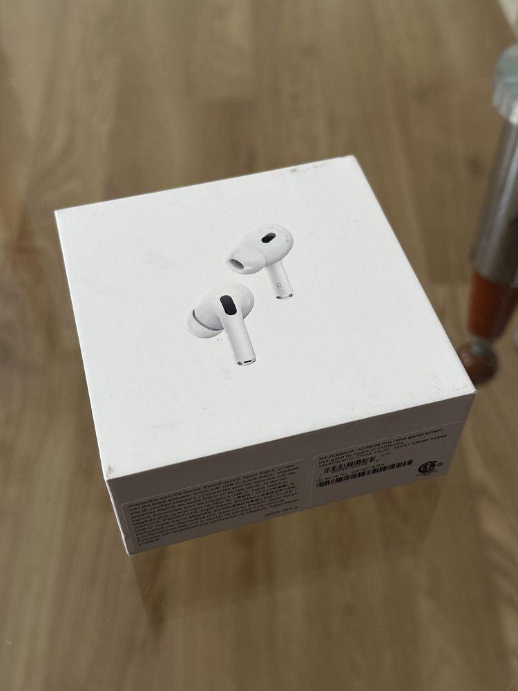 Кейс без навушників AirPods Pro 2 with MagSafe (USB‑C) (MTJV3) (2023)