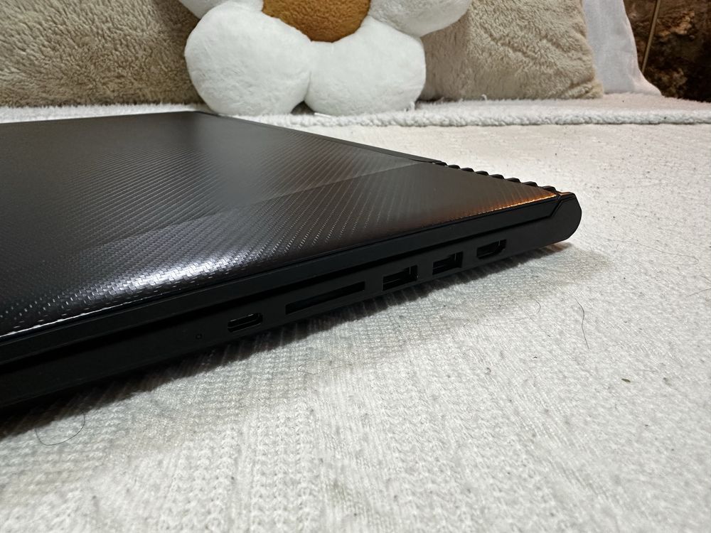 Lenovo Legion Y520