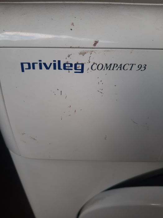 Продаю  пральну машину