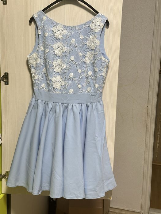 Нарядна сукня розмір M/L