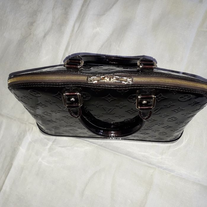 Сумку viton продам