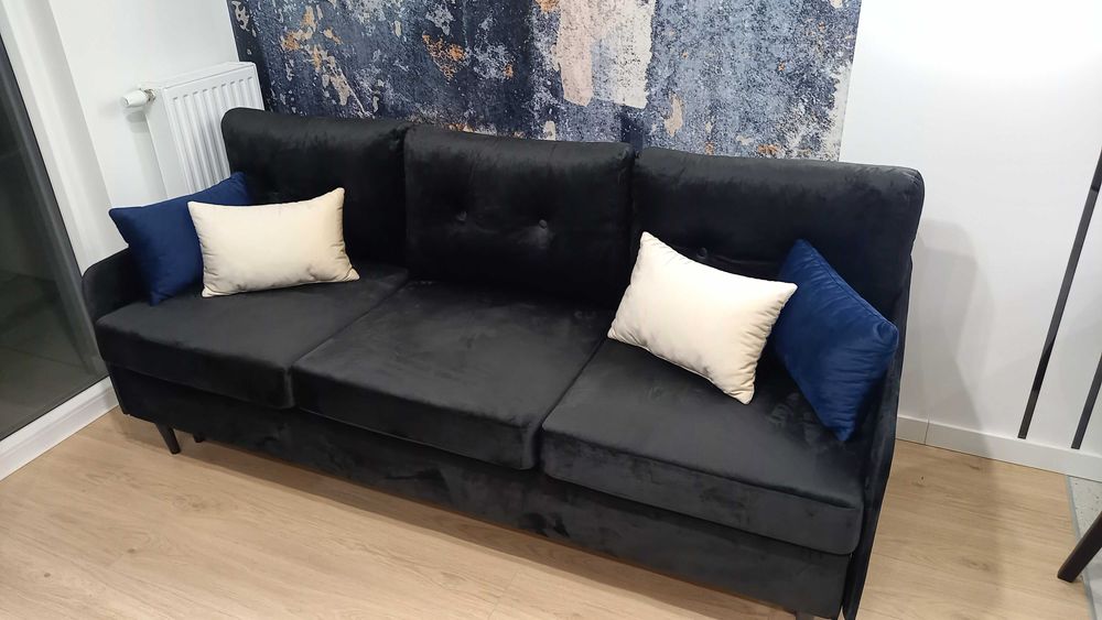 Nowa rozkladana sofa z funkcją spania 205x98 cm czarna