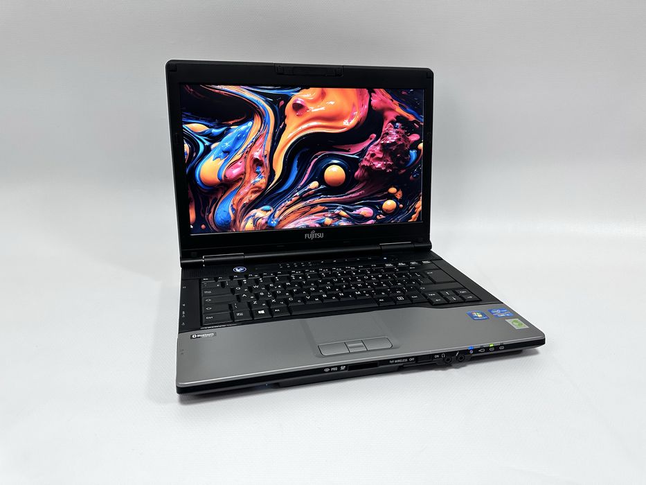 Ноутбук 14" Fujitsu S752 i3-3110M 8GB DDR3/120GB SSD