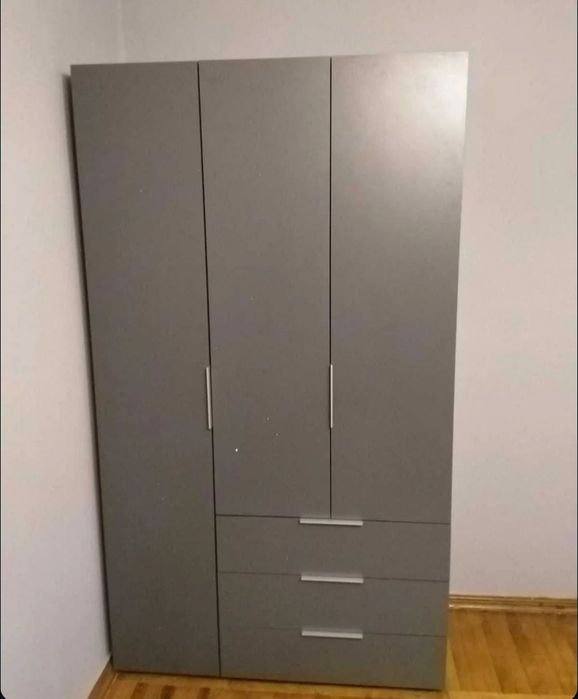 Шкаф большой и вместительный. 2д3ш, 3д3ш, 4д3ш. Шафа біла. Дніпро