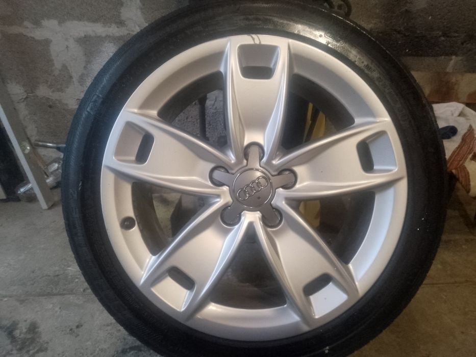 Продам диски з ризиною 17розмірі.