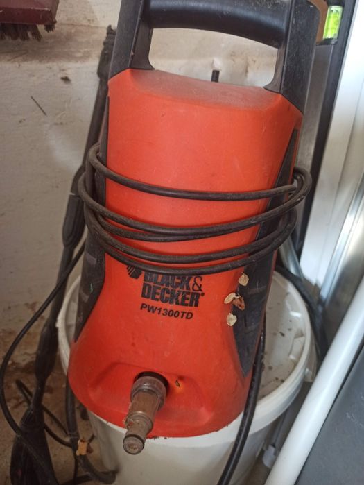 Myjka ciśnieniowa black&deker 1300W