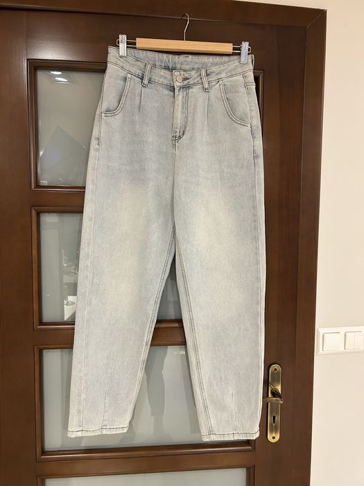 Jeansy mom jasne niebieskie