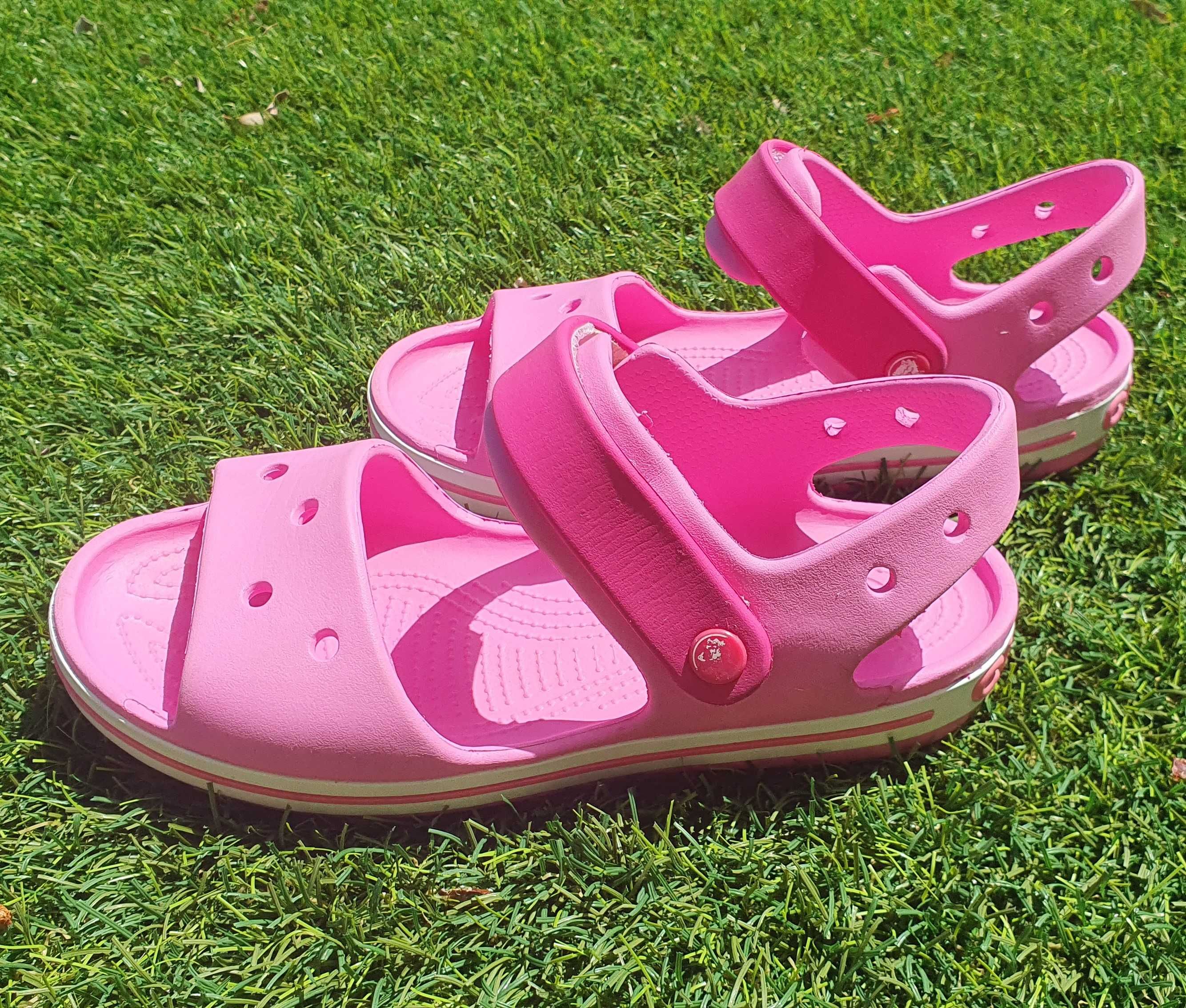 Crocs menina cor de rosa