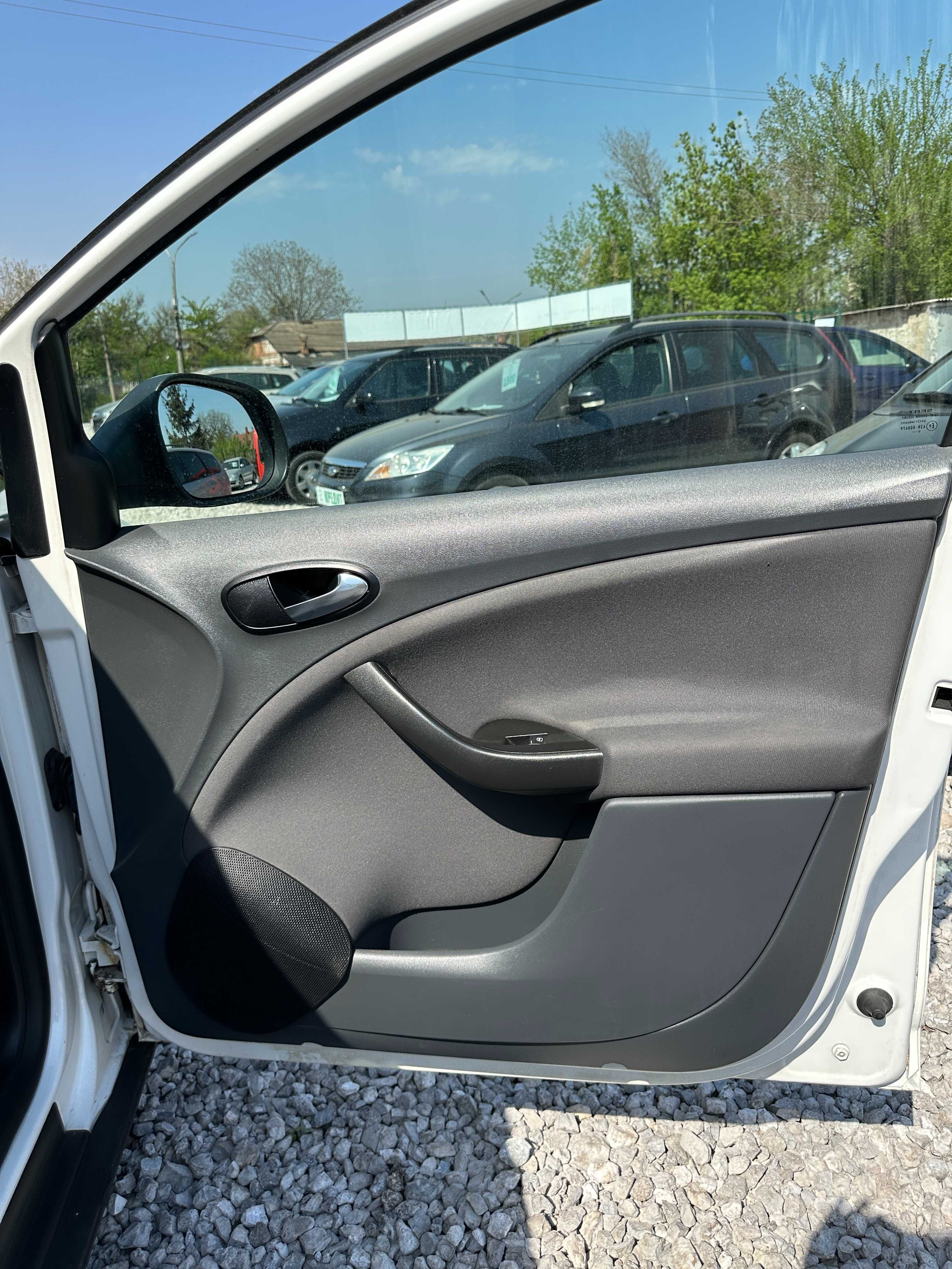 Продам Seat Altea XL 2009 рік можлива розстрочка,кредит,обмін