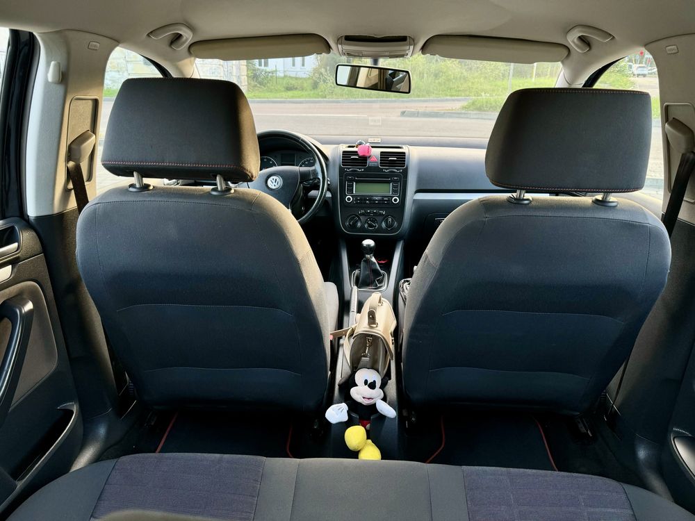 Volkswagen Golf 5 • 1.4 MPI • 2006 рік • Бензин