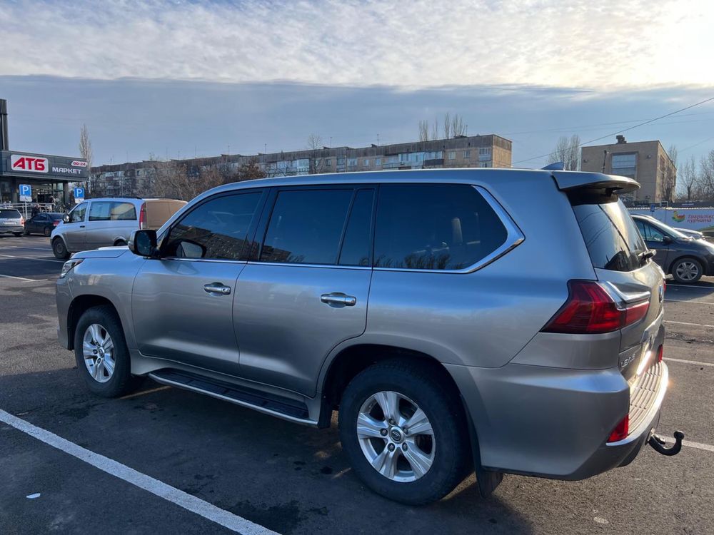 Продам Lexus LX 450
